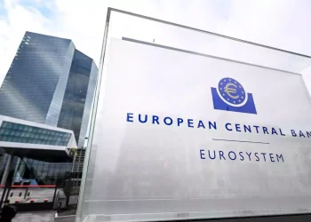 Ngân hàng Trung ương Châu Âu đe dọa phạt 20 ngân hàng vì quản lý rủi ro khí hậu kém
