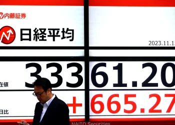 Cổ phiếu Nhật Bản sắp có năm tăng trưởng tốt nhất kể từ cú hích Abenomics