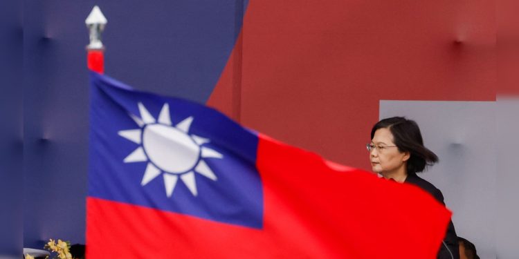 Đài Loan phát hiện bốn khí cầu Trung Quốc bay qua đảo khi cuộc bầu cử đến gần