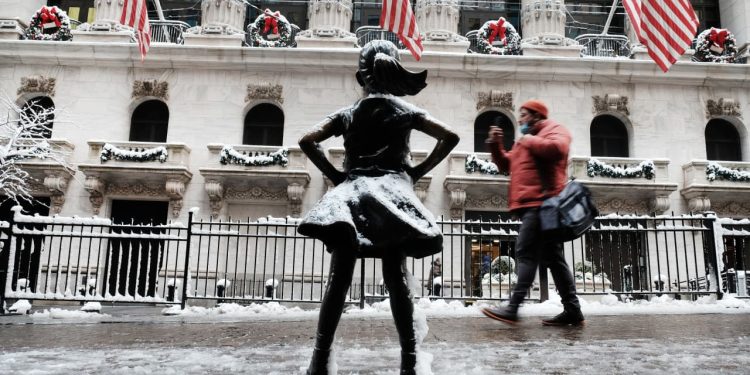 Thị trường châu Á ảm đạm ngày đầu năm mới: Tóm tắt thị trường