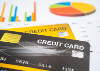 Khi Nào Phí Thường Niên của Thẻ Tín Dụng Có Giá Trị