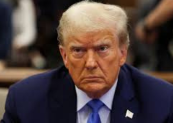 “Cuộc tìm kiếm Phó Tổng thống của Trump vào những ngày cuối cùng: Máy bay đã sẵn sàng, các sự kiện gây quỹ đã được lên lịch”