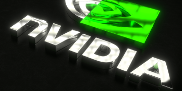 1 Cổ Phiếu Chia Tách Đáng Mua Vào Tháng 8 và 2 Cổ Phiếu Nên Tránh